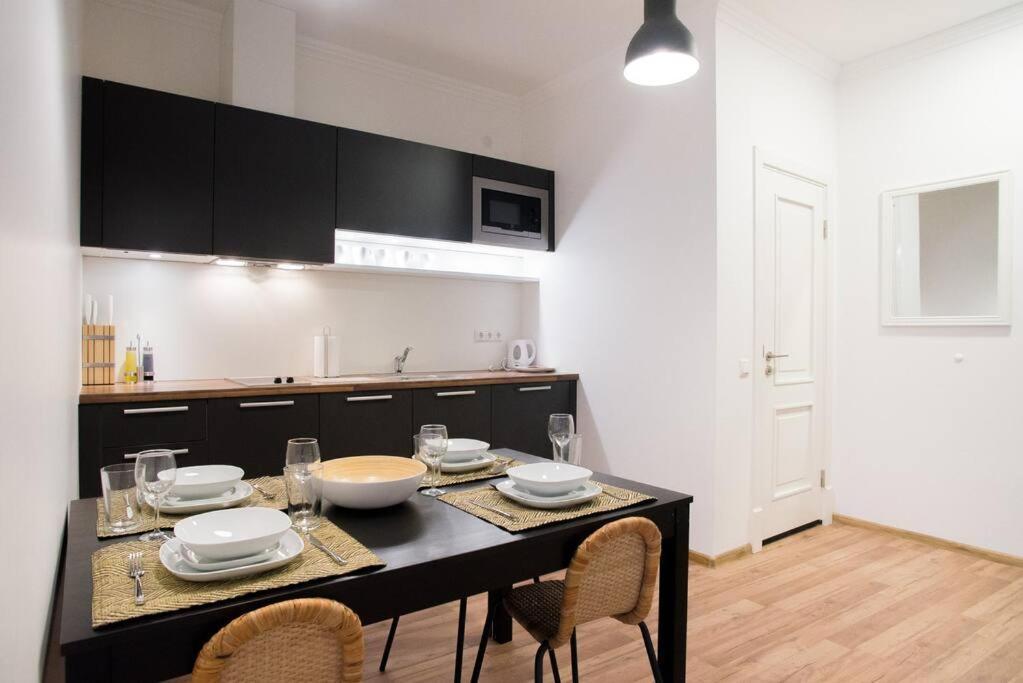 St.Roland Konventhof Apartment Riga Room photo