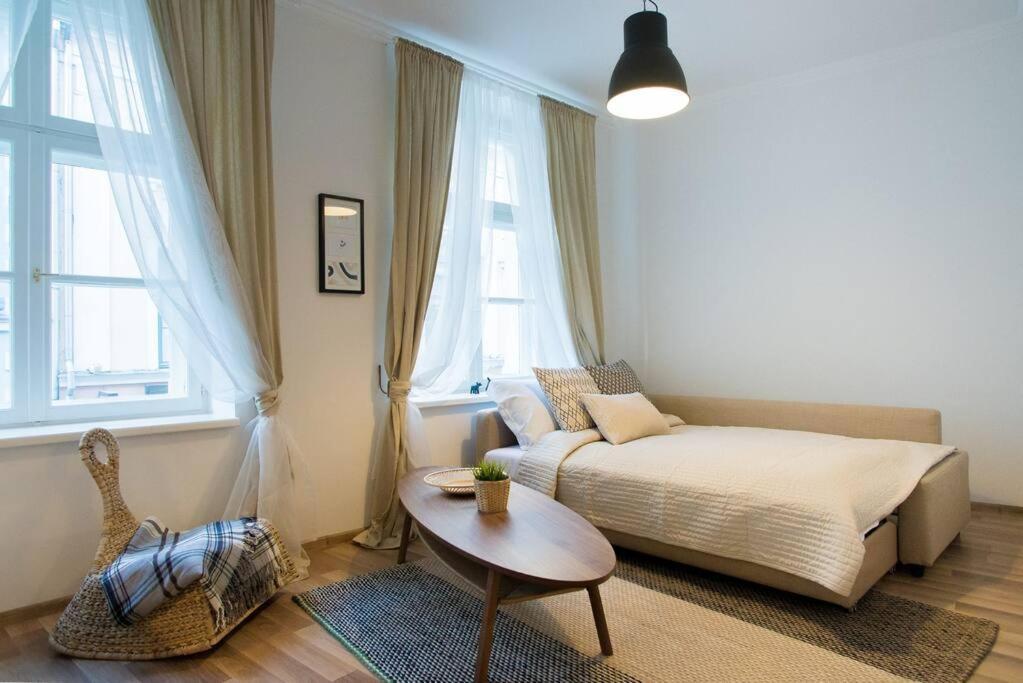 St.Roland Konventhof Apartment Riga Room photo