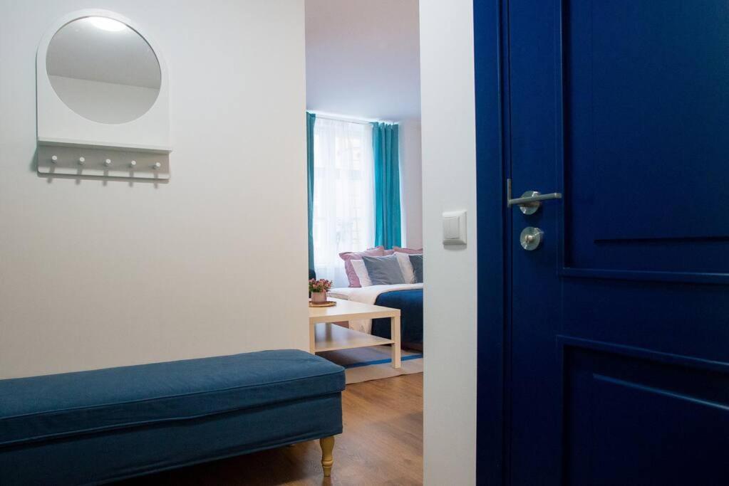 St.Roland Konventhof Apartment Riga Room photo