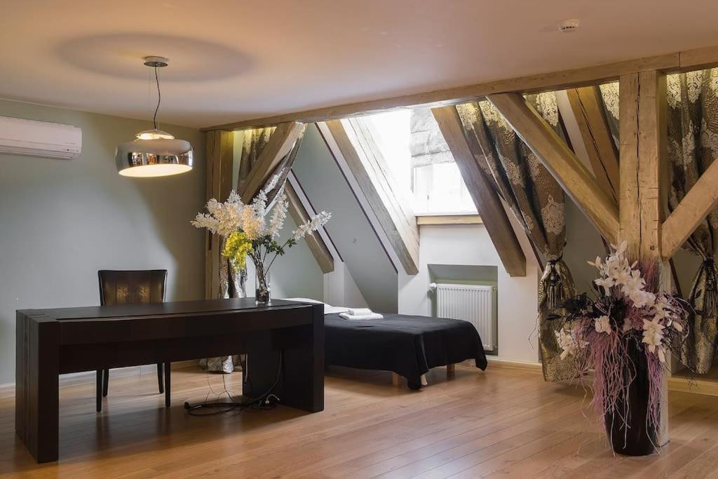 St.Roland Konventhof Apartment Riga Room photo